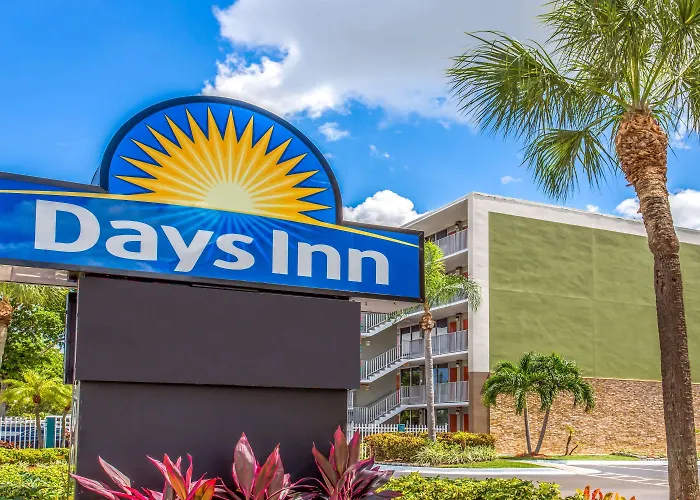 Days Inn By Wyndham Fort Lauderdale Airport Cruise Port